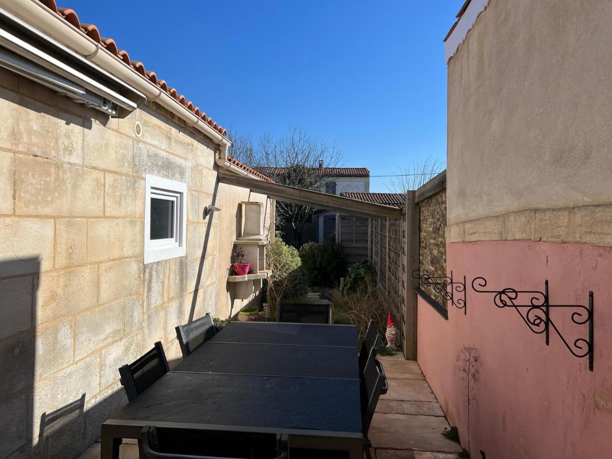 Maison Avec Jardin Et Garage Rochefort  Zewnętrze zdjęcie